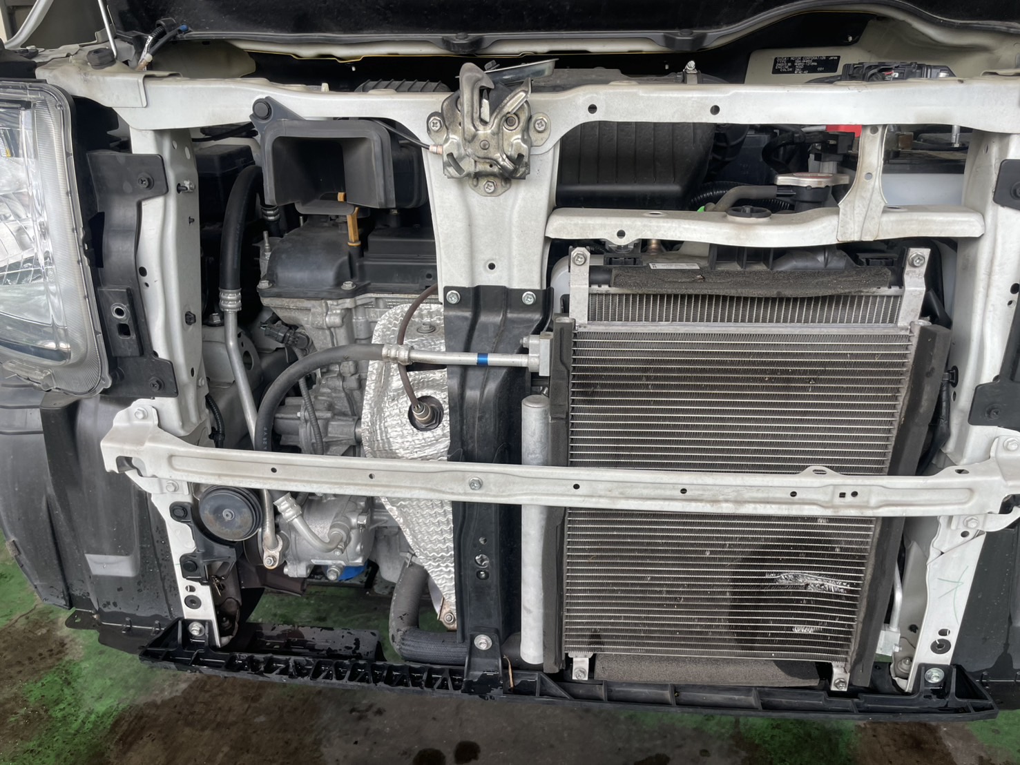 ワゴンＲ　MH85S　コンデンサ交換