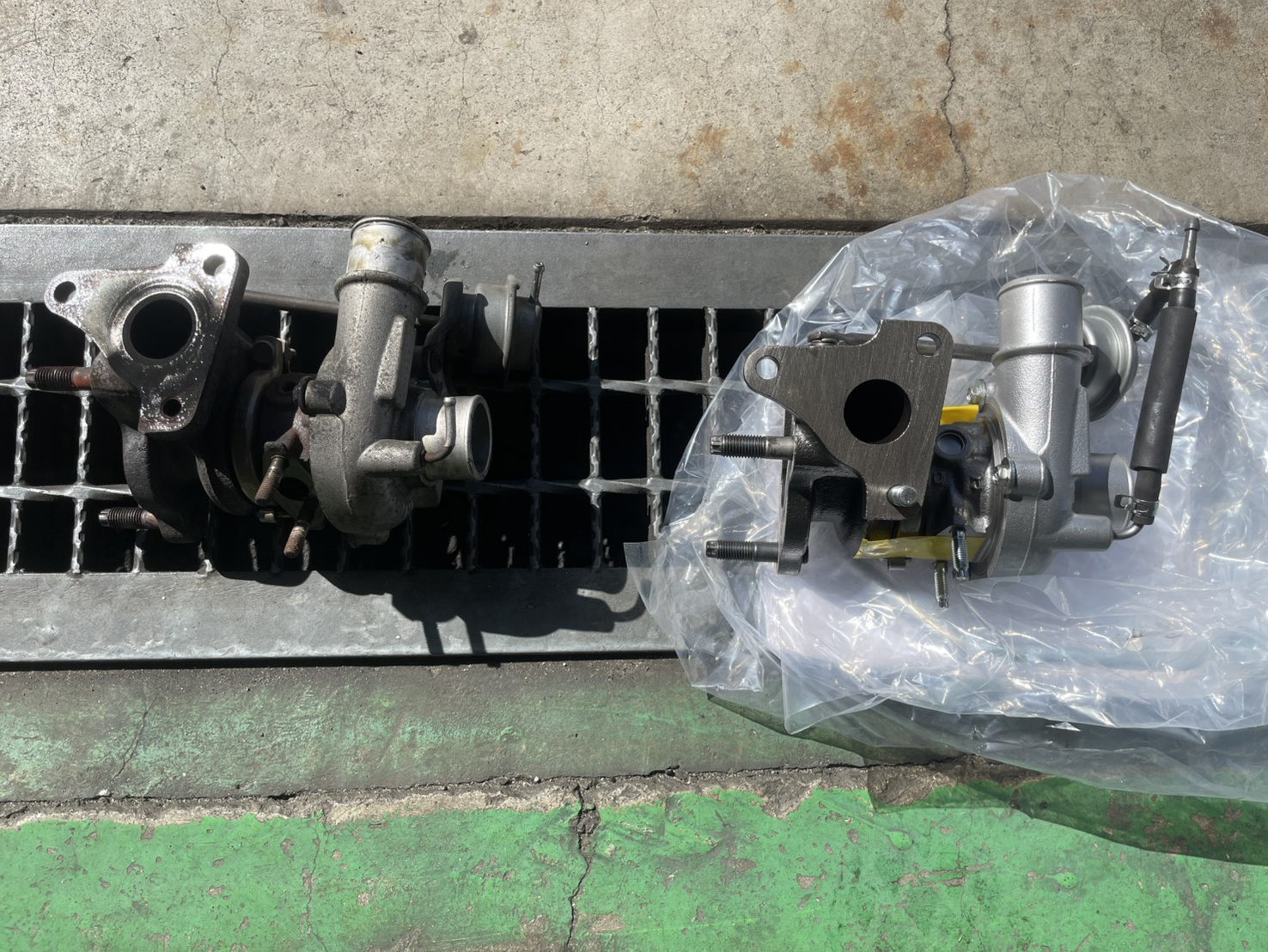 ダイハツ　L375S　タントカスタム　ターボン交換