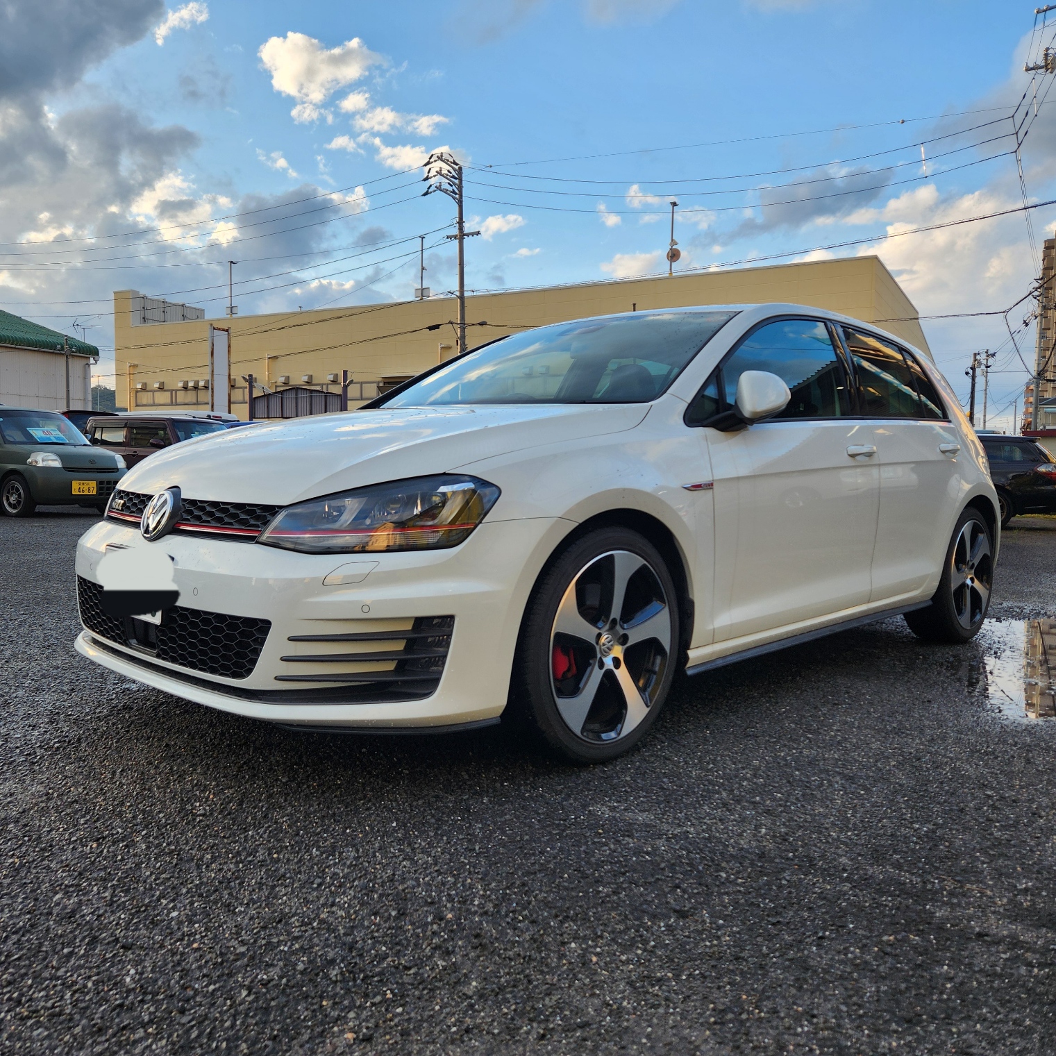 フォルクスワーゴンゴルフ極上車買取したので販売します！